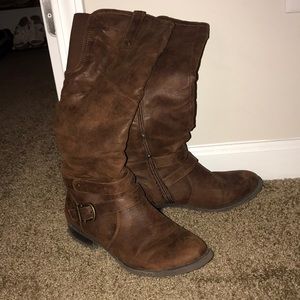 Brown boots